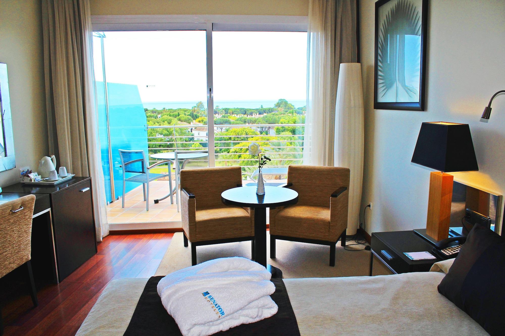 מלון אסטפונה Senator Banus (Adults Only) מראה חיצוני תמונה A room at the hotel