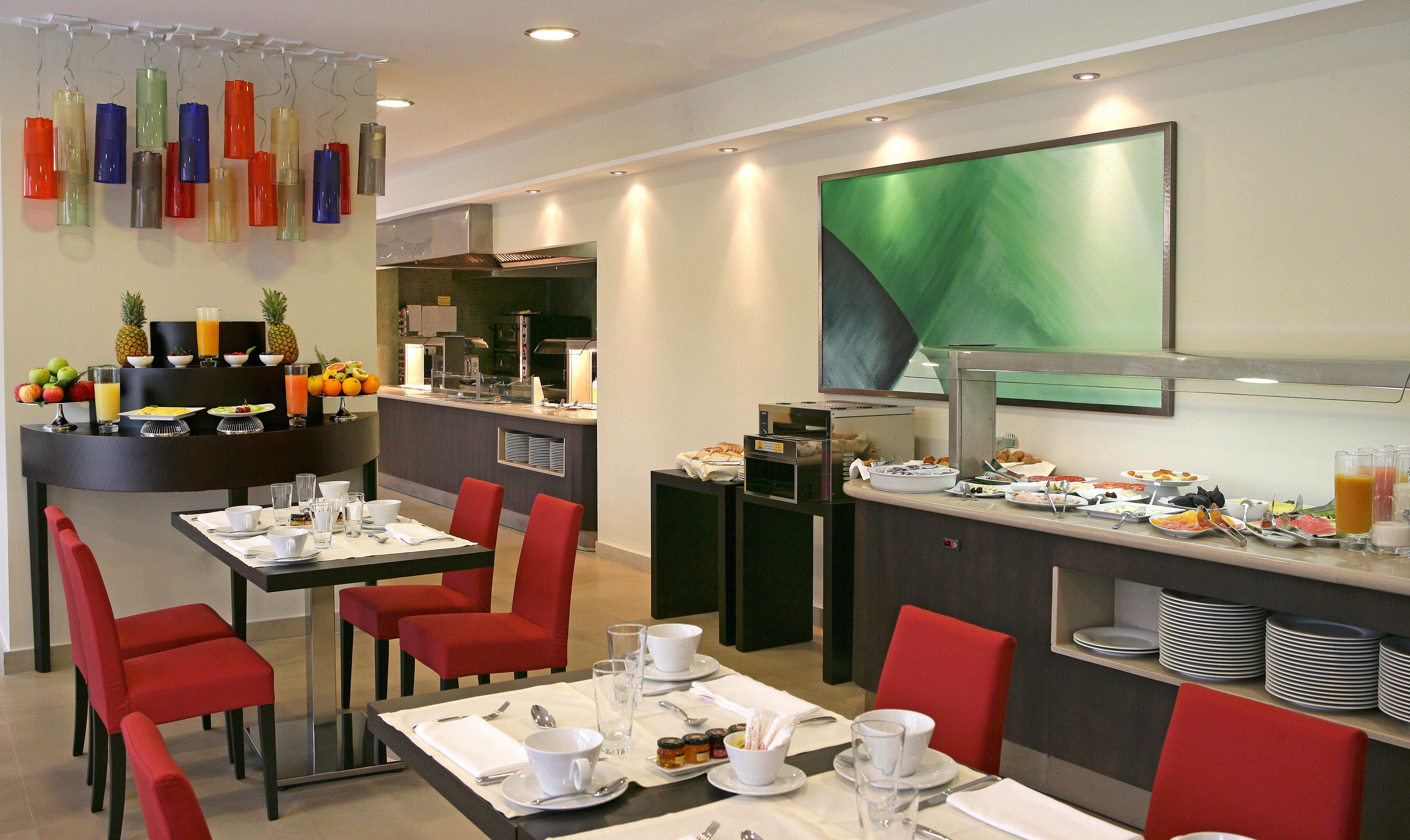 מלון אסטפונה Senator Banus (Adults Only) מראה חיצוני תמונה The lounge at the airport